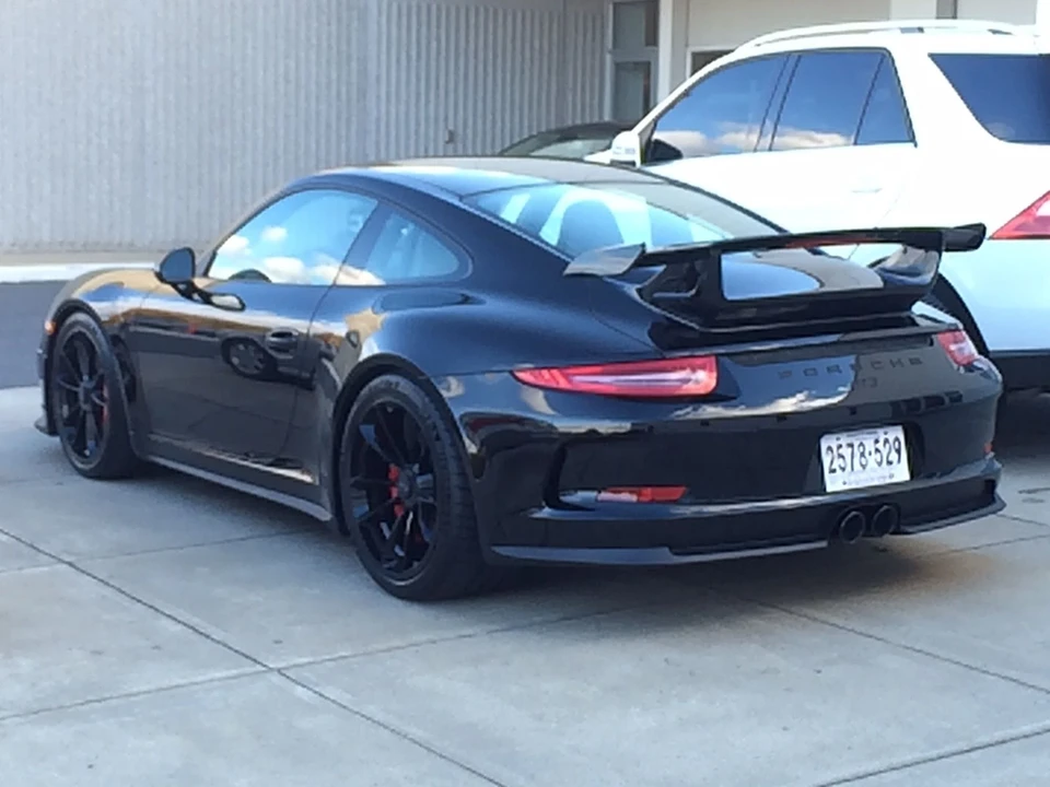 2015 Porsche 991 GT3 - Image 2 of 3