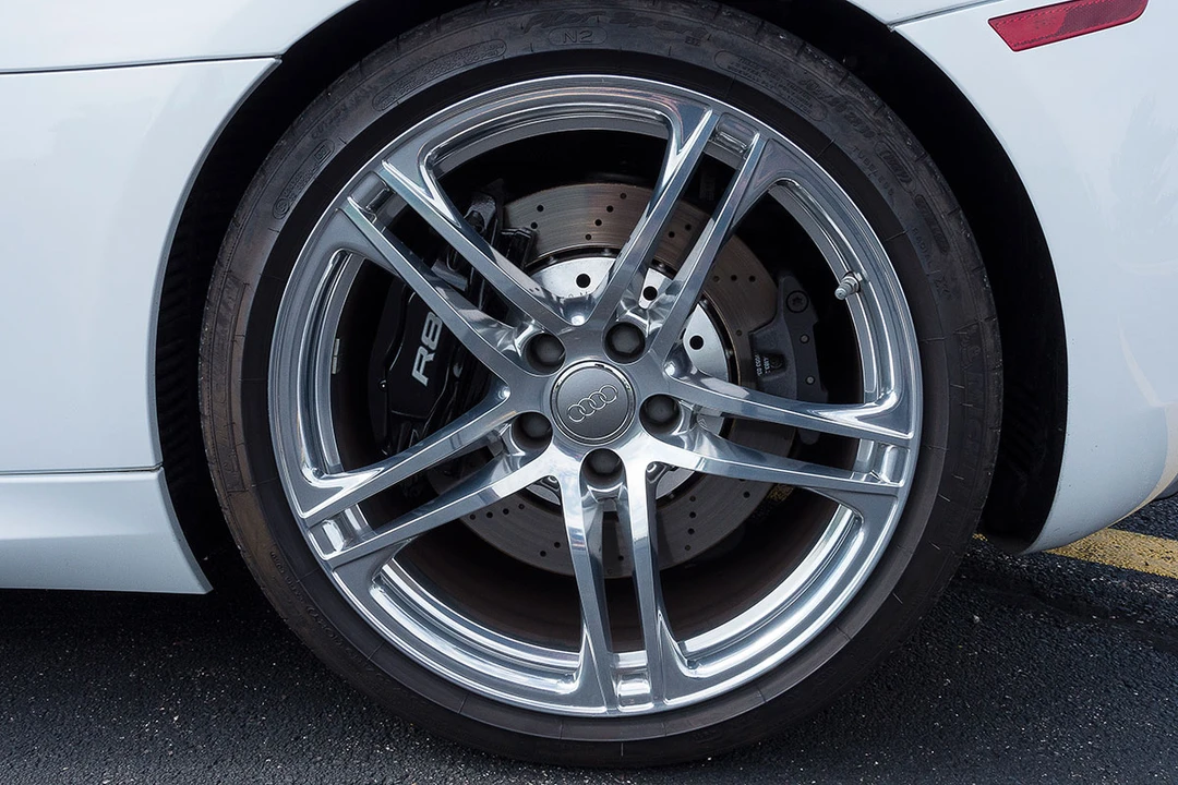 2011 Audi 42 R8 - Image 21 of 31