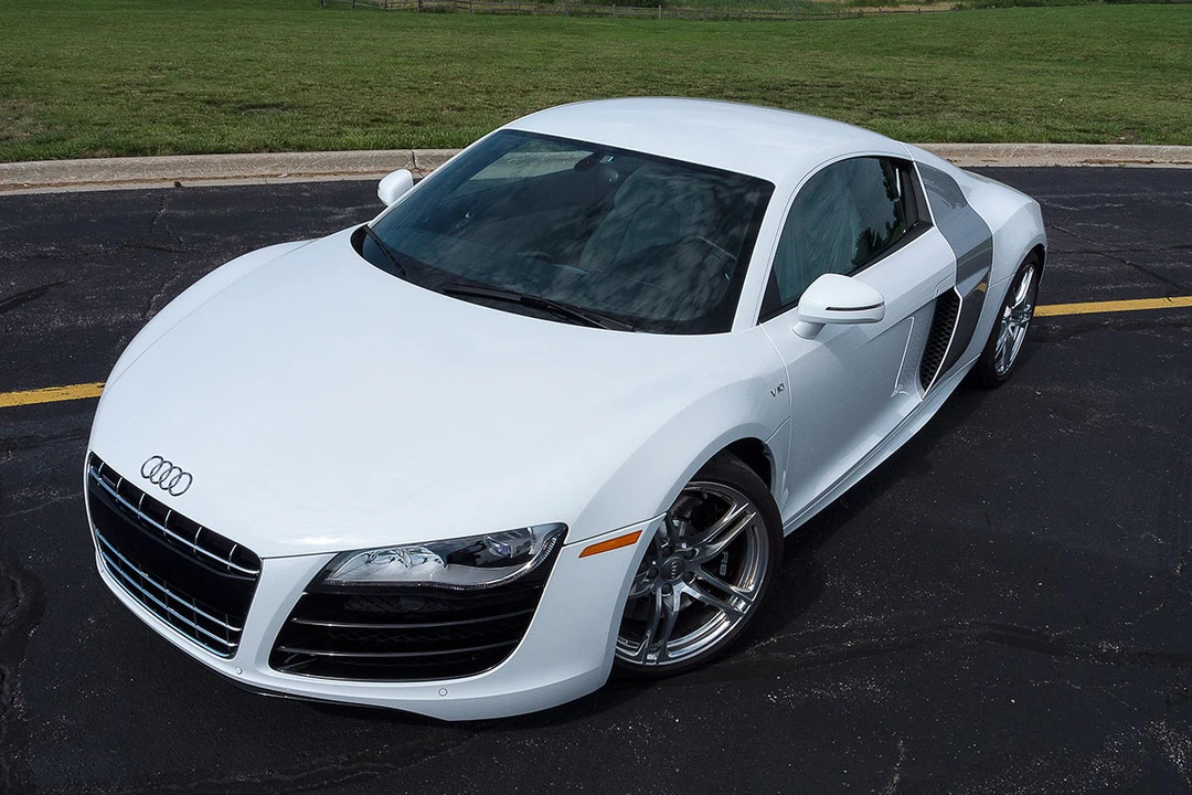 2011 Audi 42 R8 - Image 3 of 31