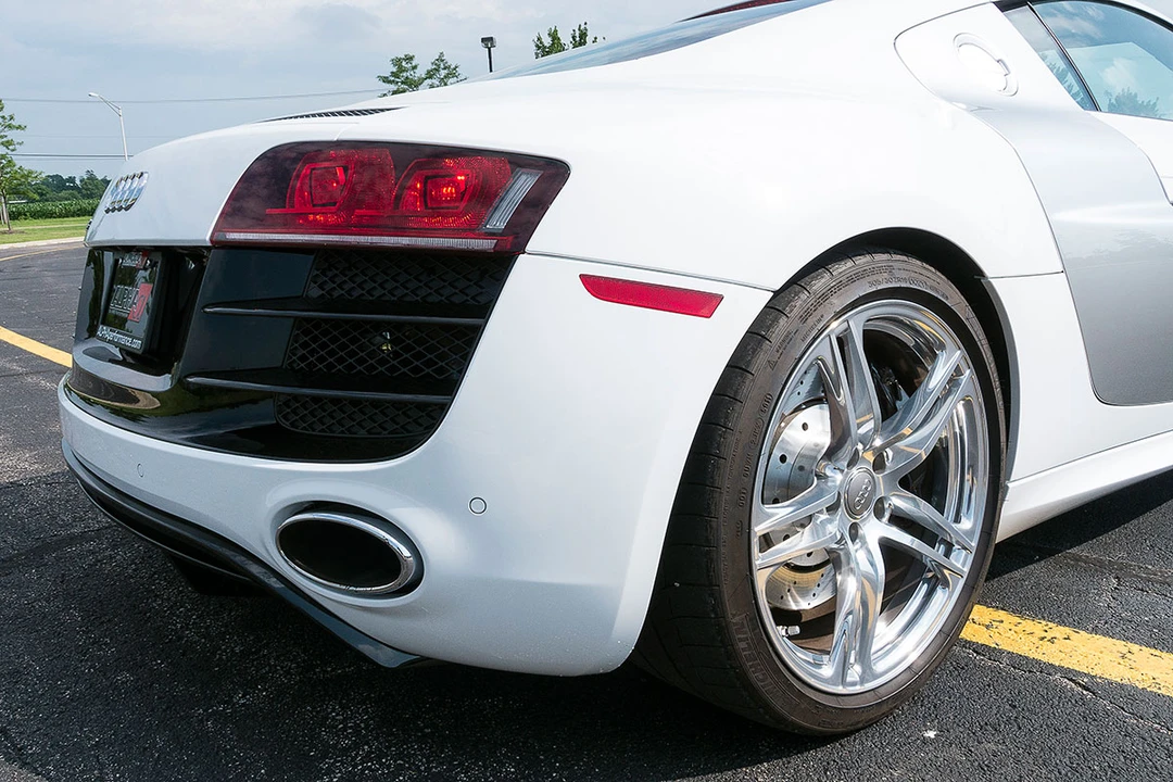 2011 Audi 42 R8 - Image 15 of 31