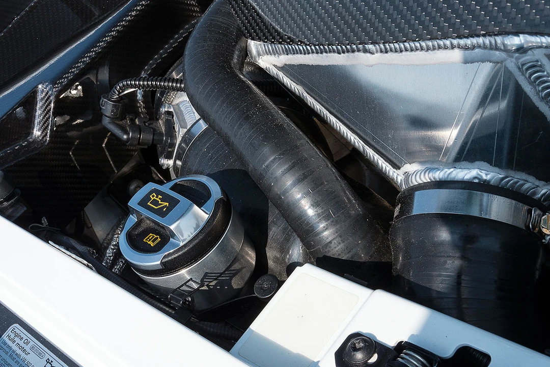 2011 Audi 42 R8 - Image 30 of 31