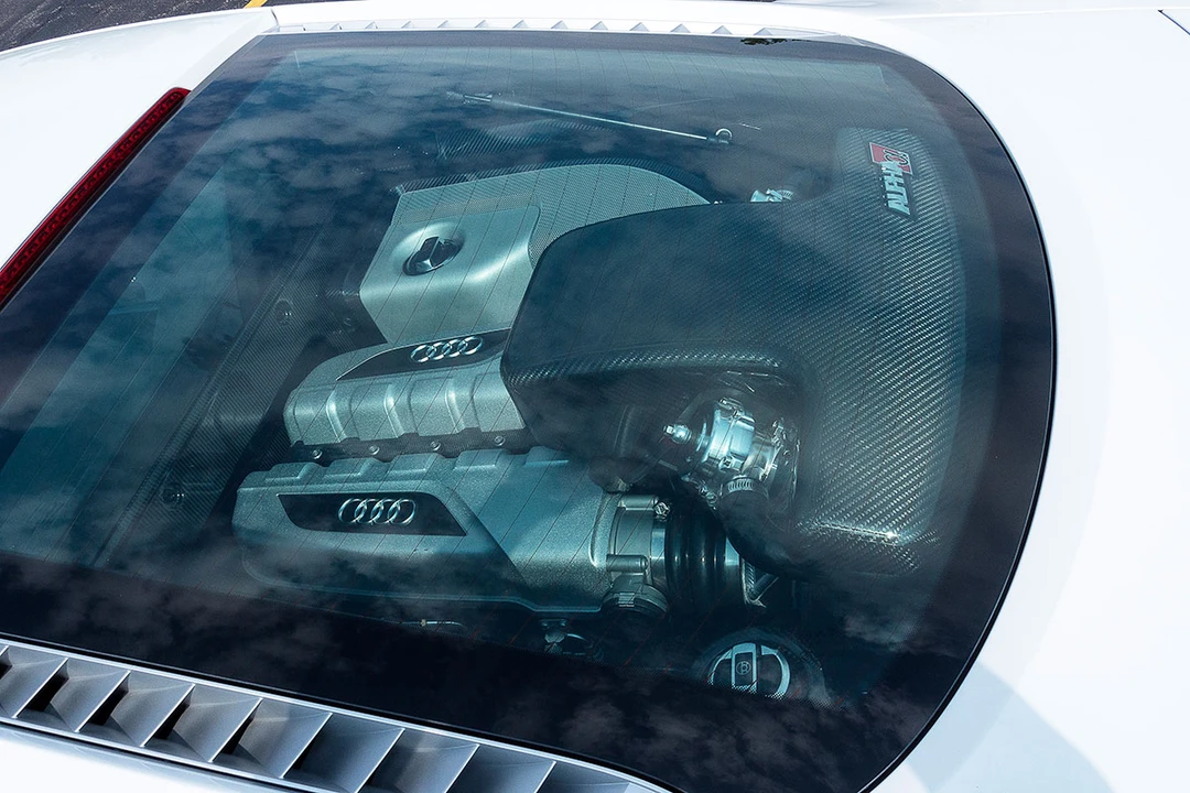 2011 Audi 42 R8 - Image 26 of 31