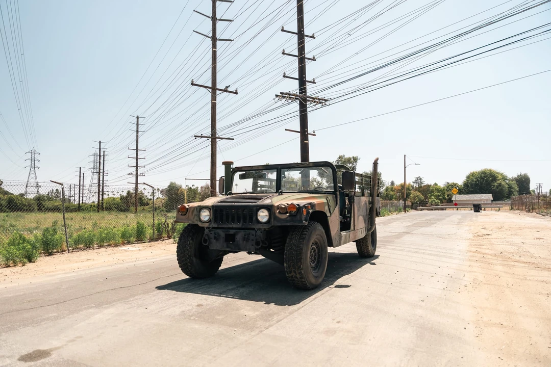 Hummer HMMWV - Image 9 of 31