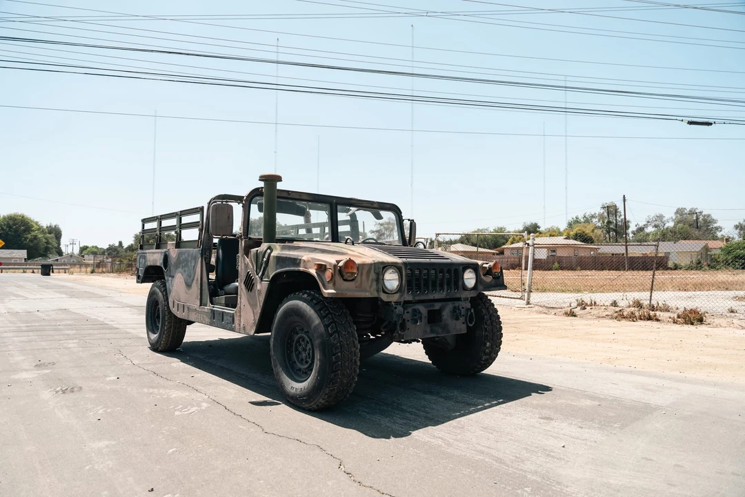 Hummer HMMWV - Image 26 of 31