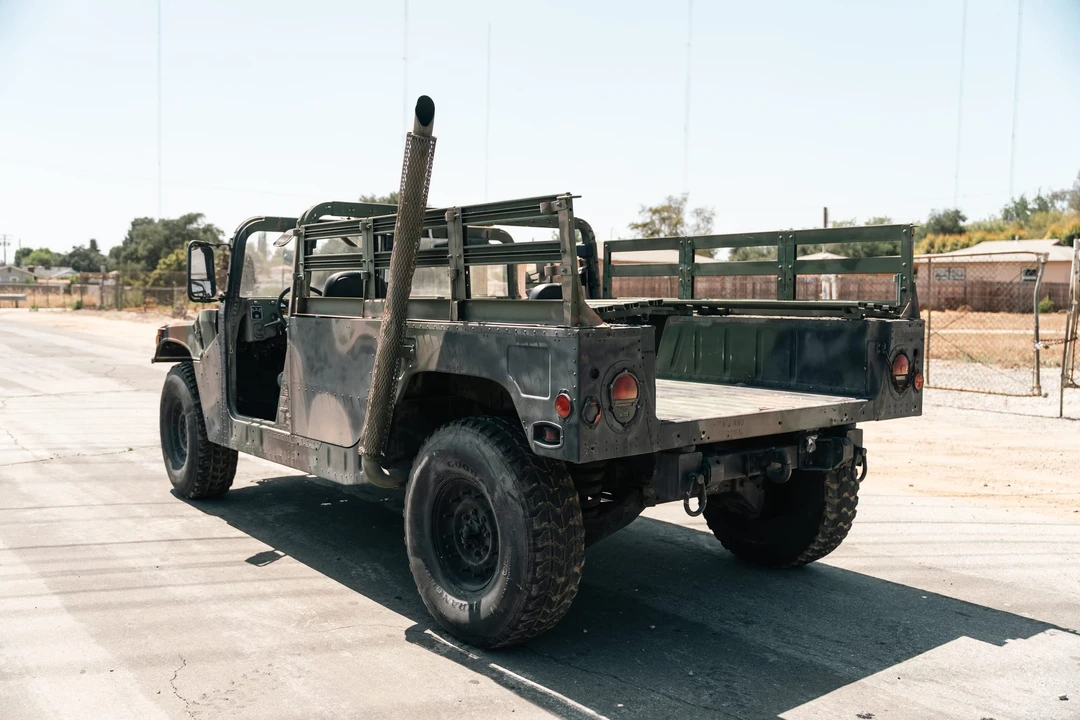 Hummer HMMWV - Image 13 of 31