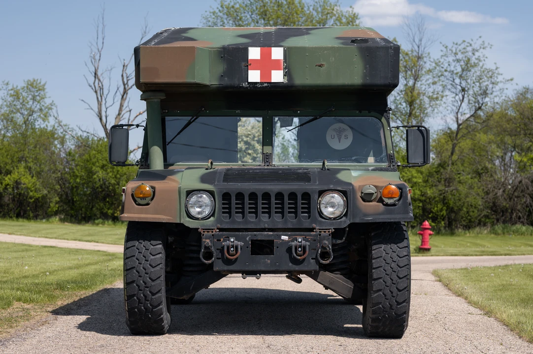 Hummer HMMWV - Image 17 of 31