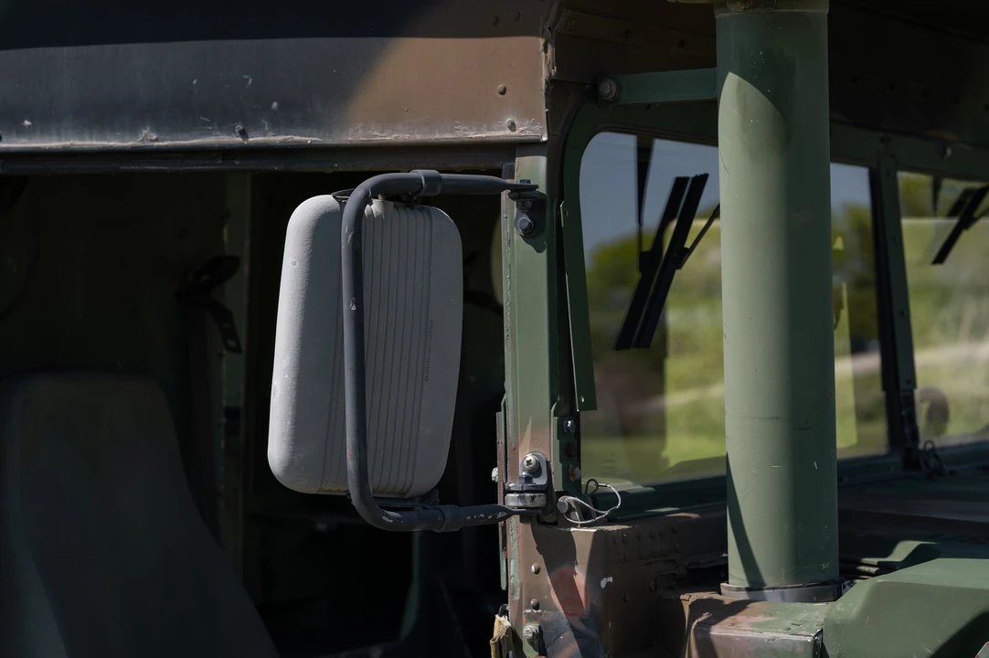 Hummer HMMWV - Image 31 of 31