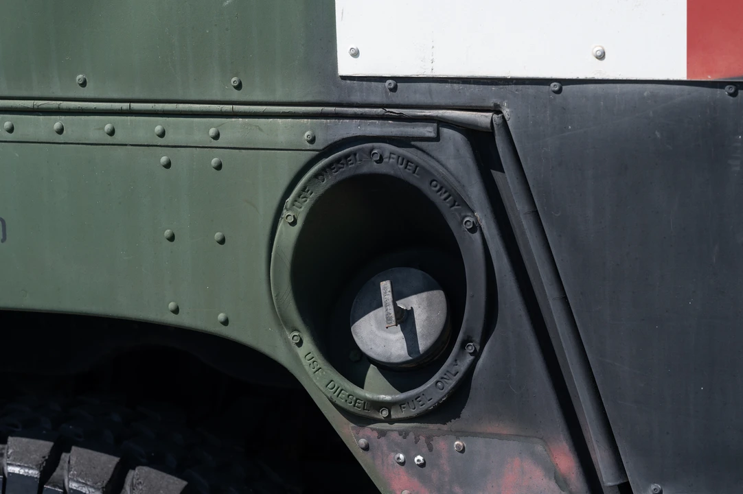 Hummer HMMWV - Image 26 of 31