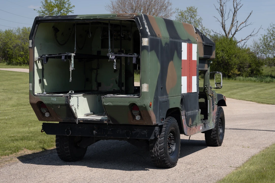 Hummer HMMWV - Image 9 of 31