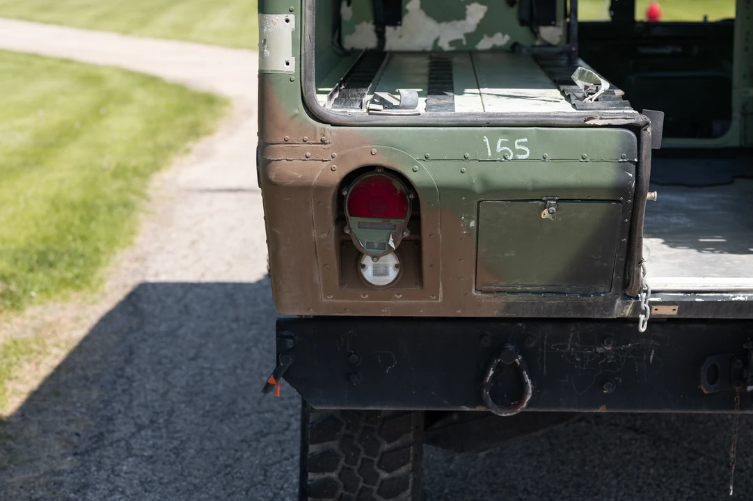 Hummer HMMWV - Image 23 of 31
