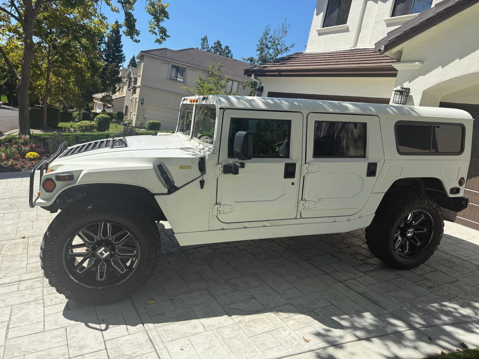 1985 AM General Hummer - Image 12 of 31