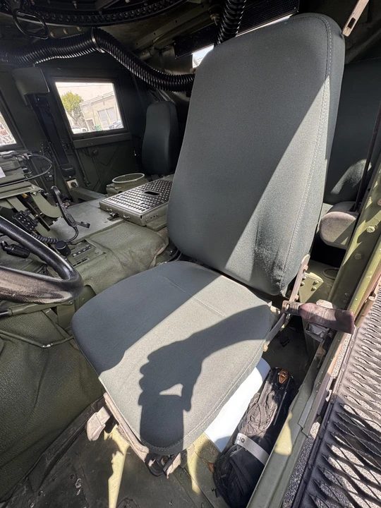 Hummer HMMWV - Image 28 of 31
