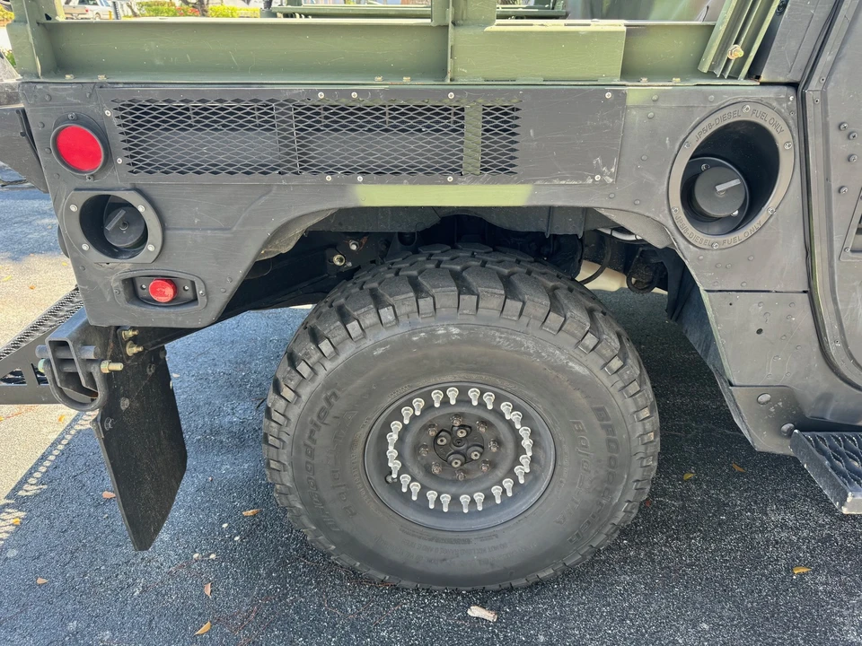 Hummer HMMWV - Image 21 of 31