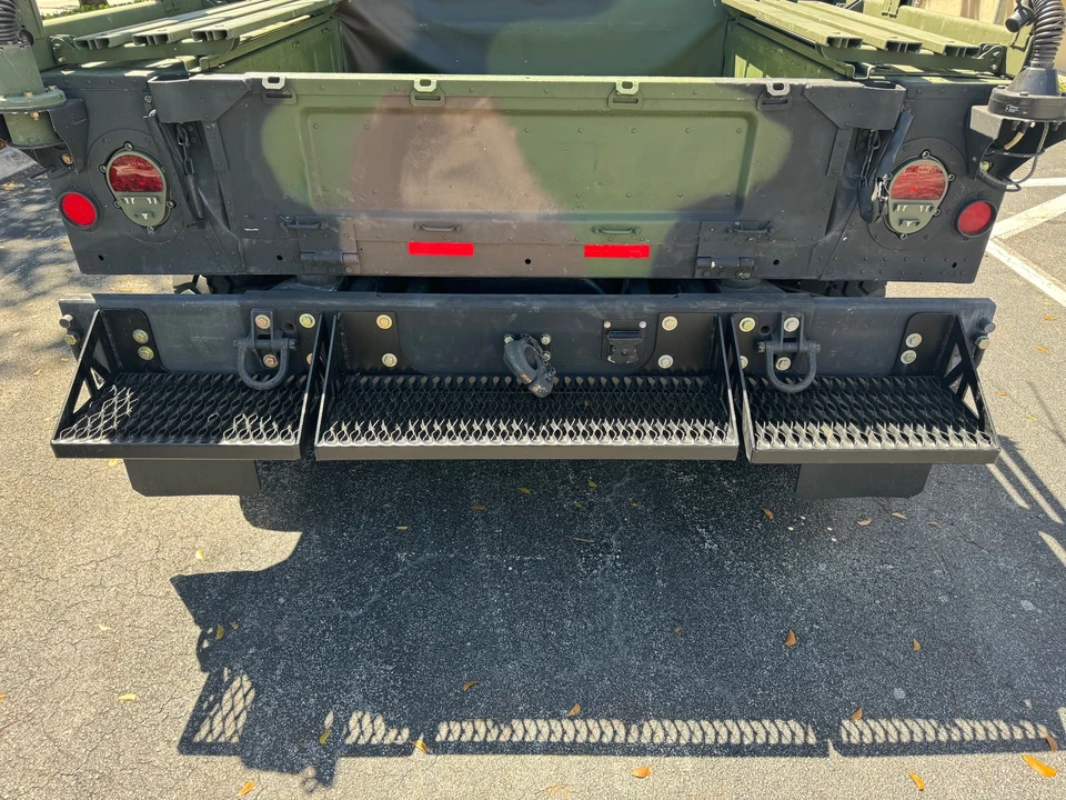 Hummer HMMWV - Image 14 of 31