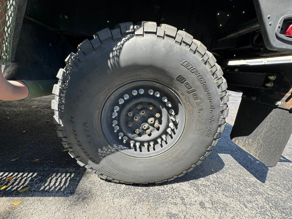 Hummer HMMWV - Image 22 of 31