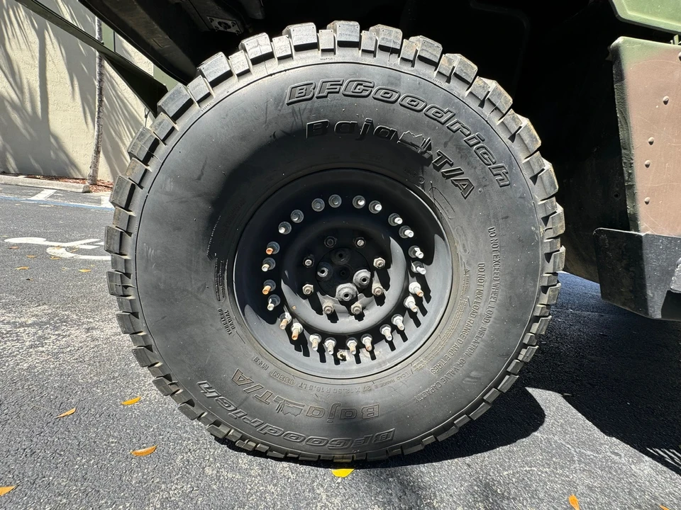 Hummer HMMWV - Image 23 of 31