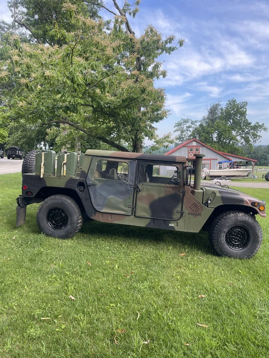 Hummer HMMWV - Image 10 of 31