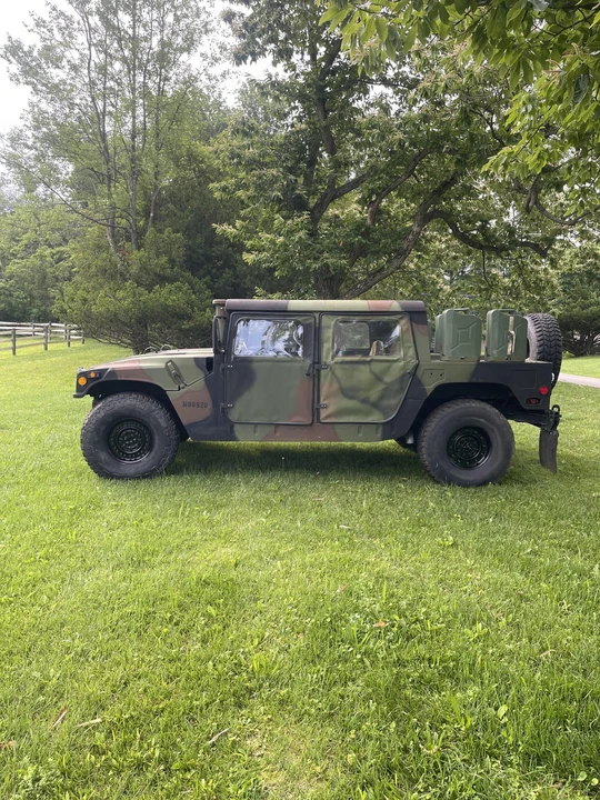 Hummer HMMWV - Image 4 of 31