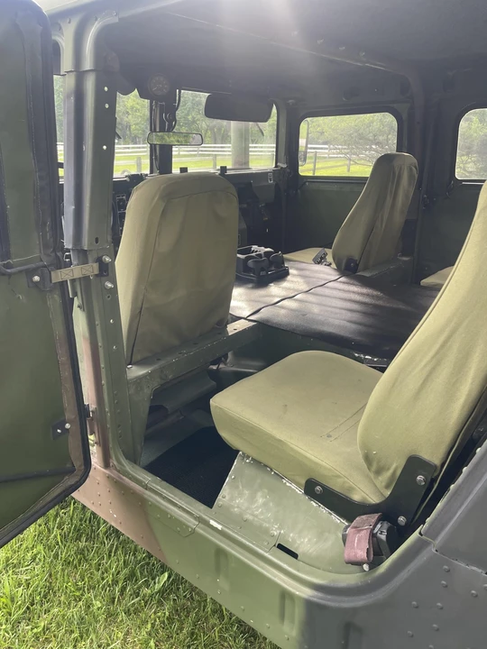 Hummer HMMWV - Image 26 of 31