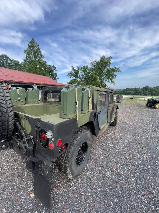 Hummer HMMWV - Image 8 of 31