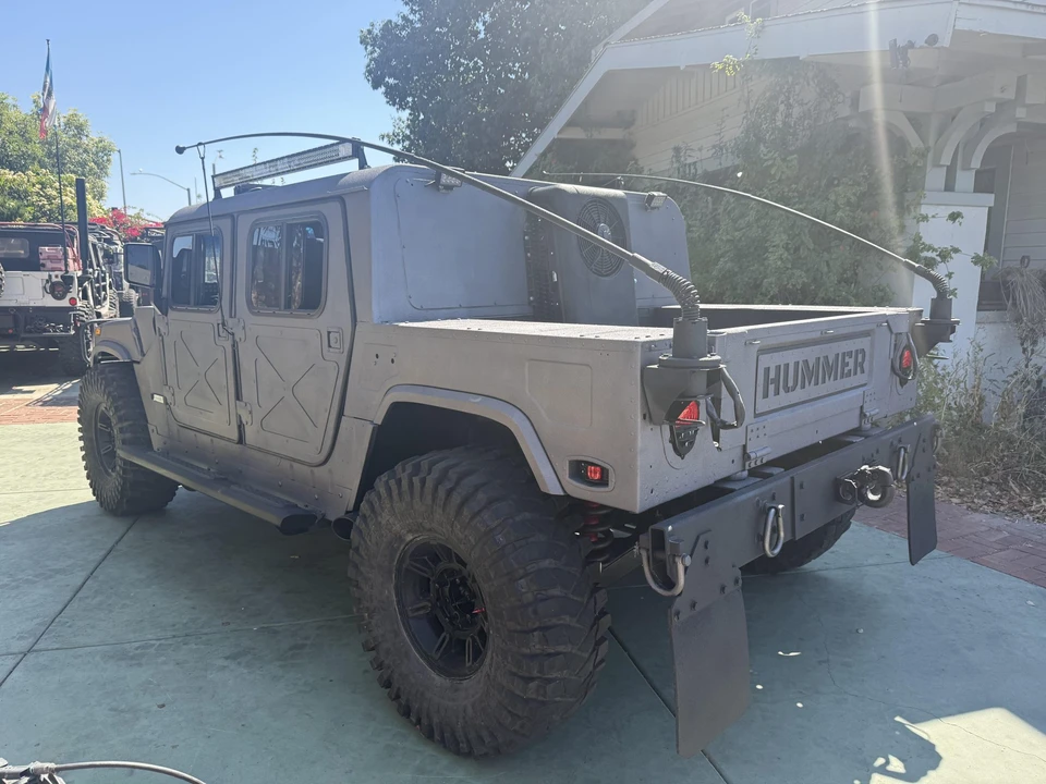 Hummer HMMWV - Image 9 of 31