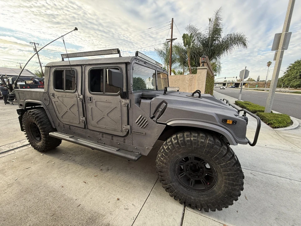 Hummer HMMWV - Image 18 of 31