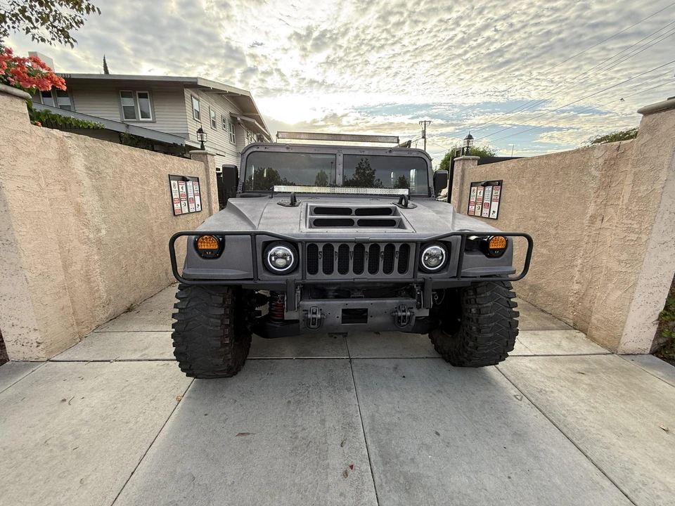 Hummer HMMWV - Image 22 of 31