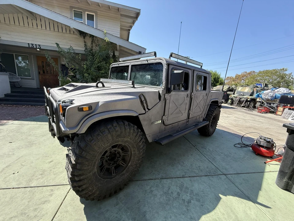 Hummer HMMWV - Image 6 of 31