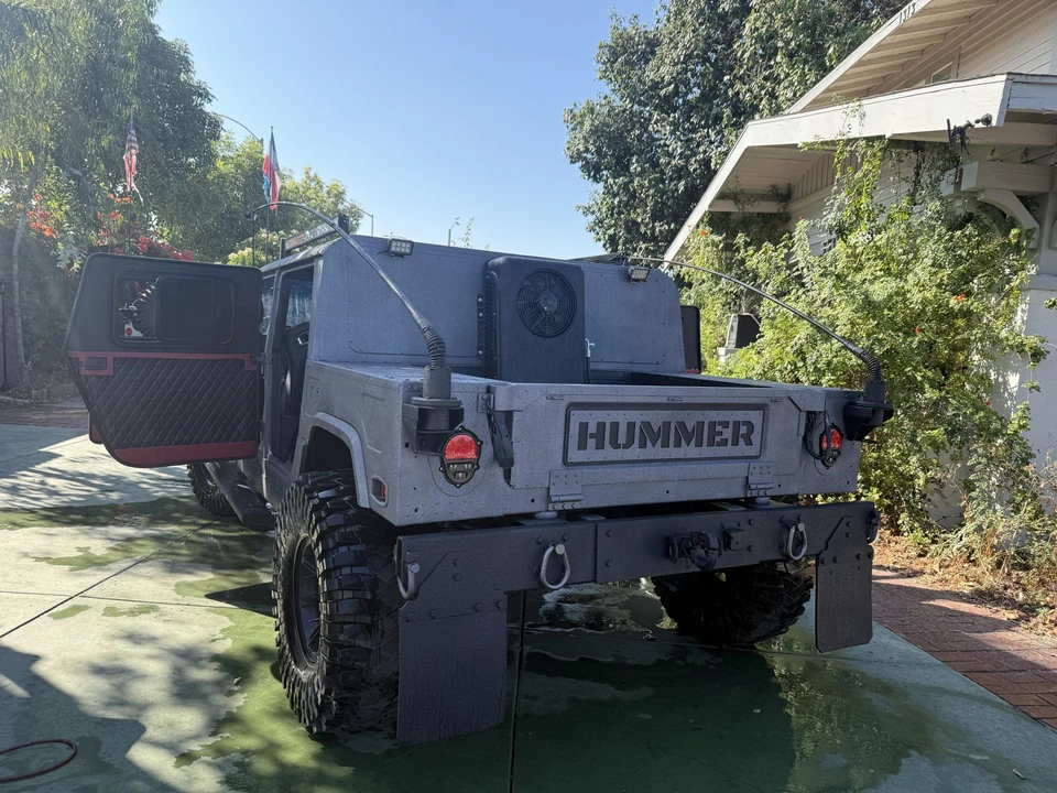 Hummer HMMWV - Image 30 of 31
