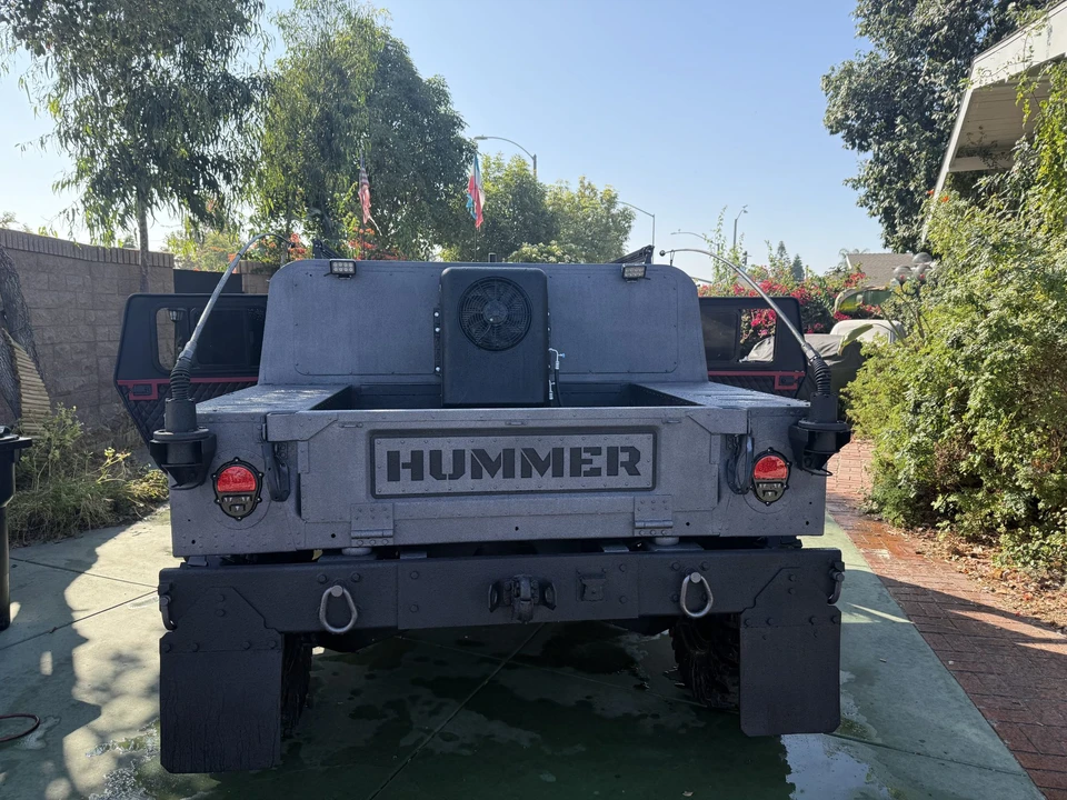 Hummer HMMWV - Image 13 of 31