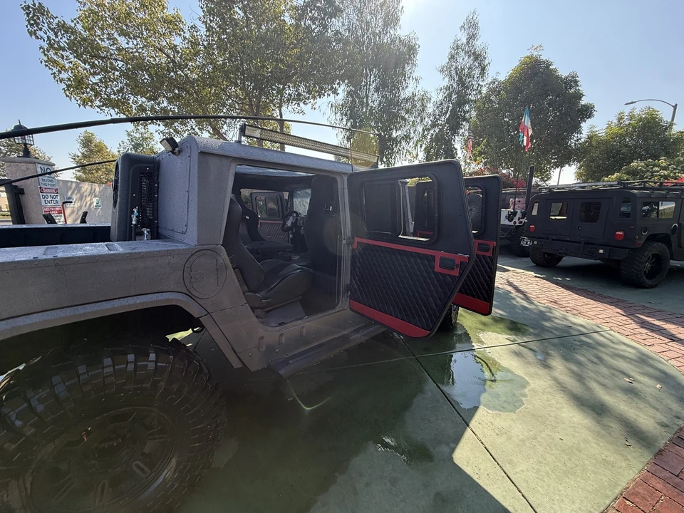 Hummer HMMWV - Image 28 of 31