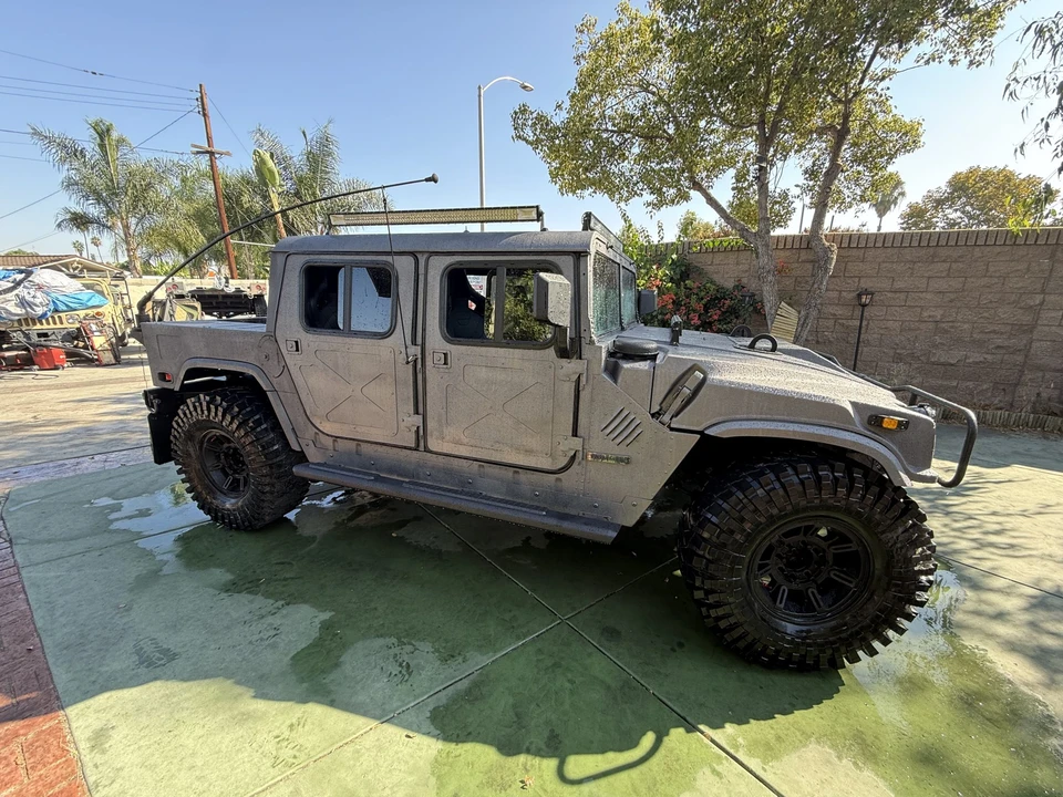 Hummer HMMWV - Image 17 of 31