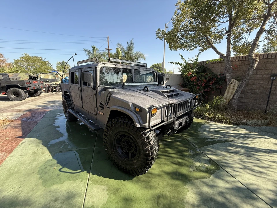 Hummer HMMWV - Image 19 of 31