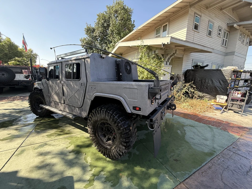 Hummer HMMWV - Image 10 of 31