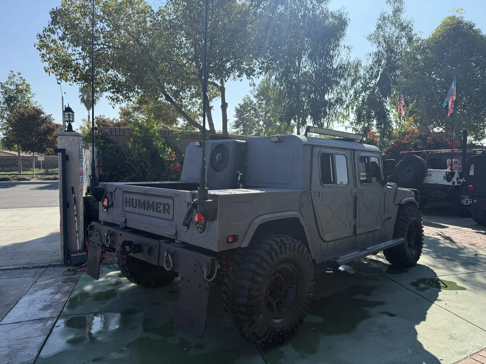 Hummer HMMWV - Image 16 of 31