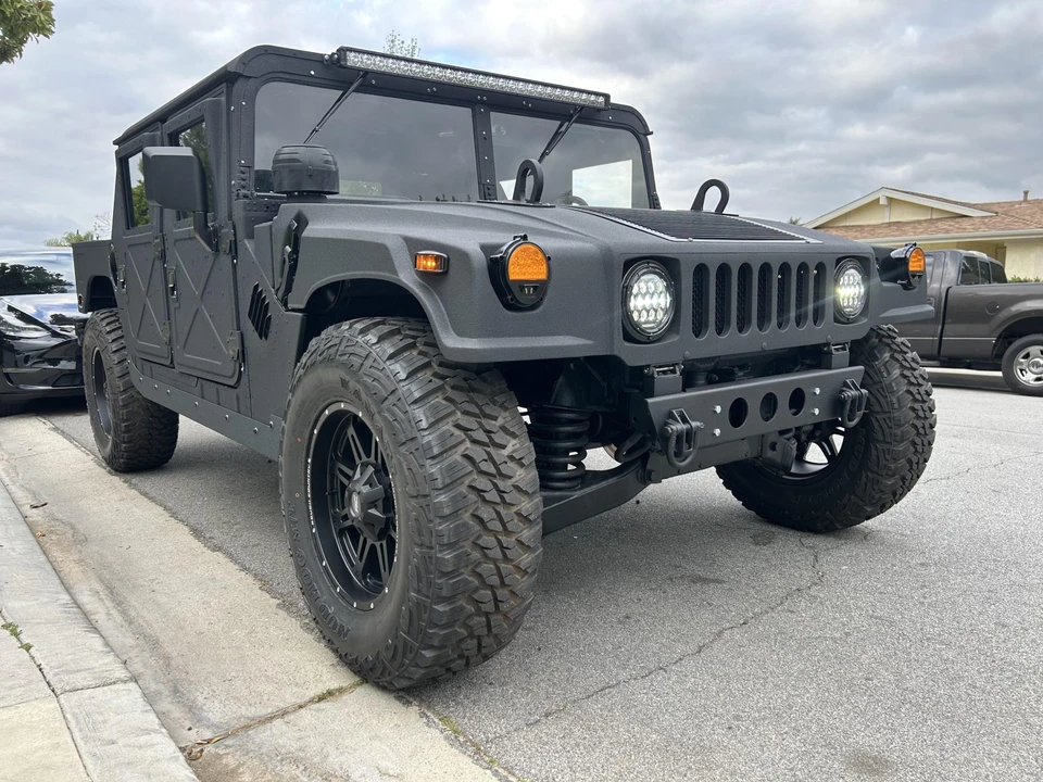 Hummer HMMWV - Image 16 of 31