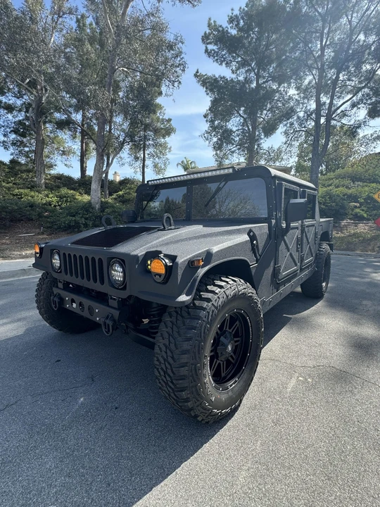 Hummer HMMWV - Image 2 of 31