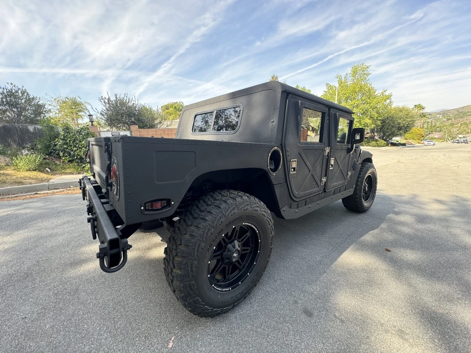 Hummer HMMWV - Image 10 of 31