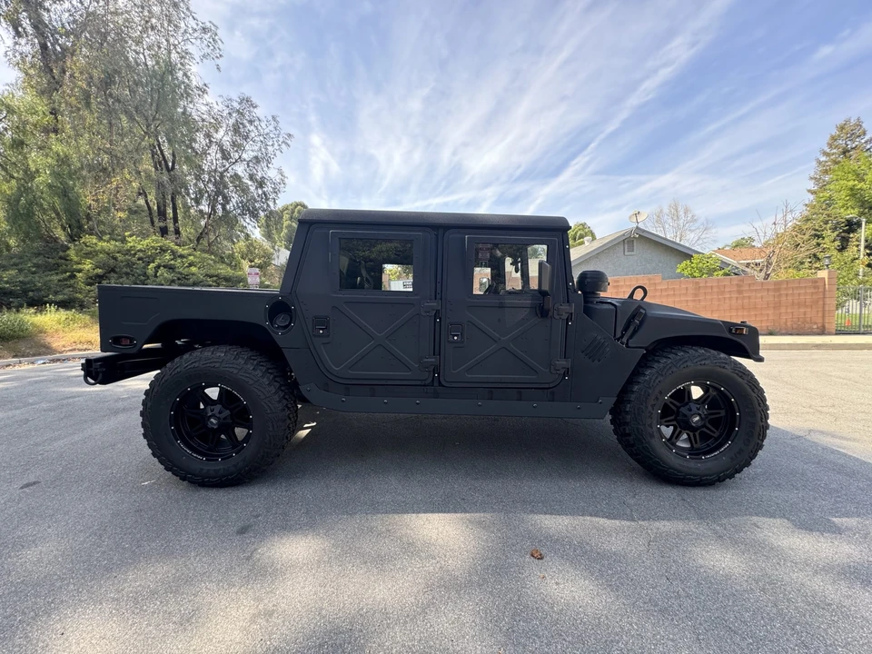 Hummer HMMWV - Image 11 of 31