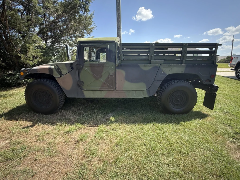 Hummer HMMWV - Image 3 of 31
