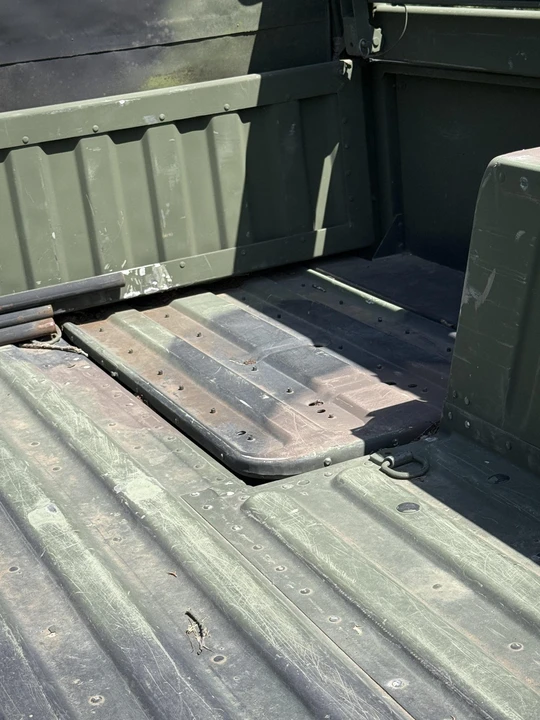 Hummer HMMWV - Image 19 of 31