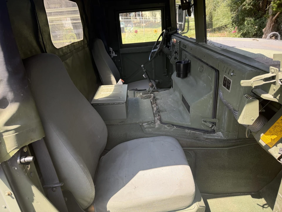 Hummer HMMWV - Image 30 of 31