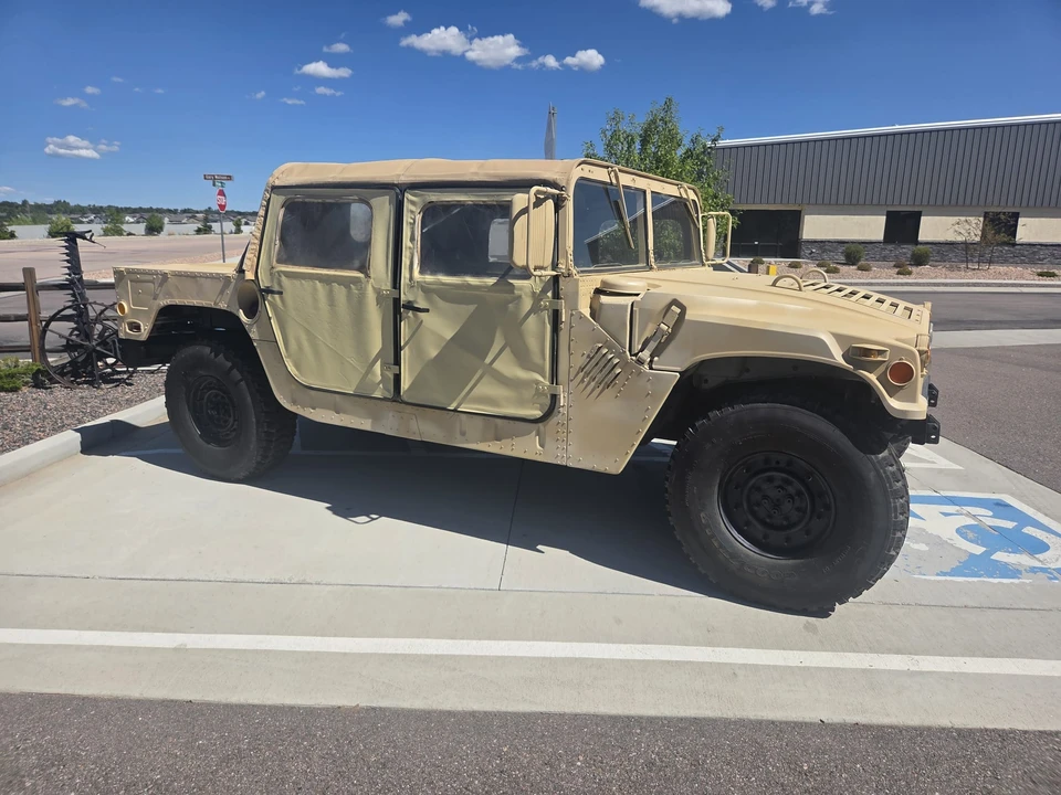 AM General Hummer - Image 12 of 31