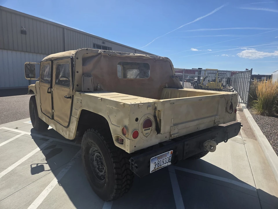AM General Hummer - Image 23 of 31