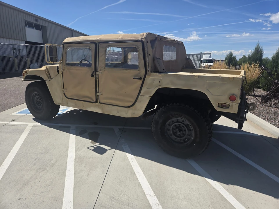 AM General Hummer - Image 25 of 31