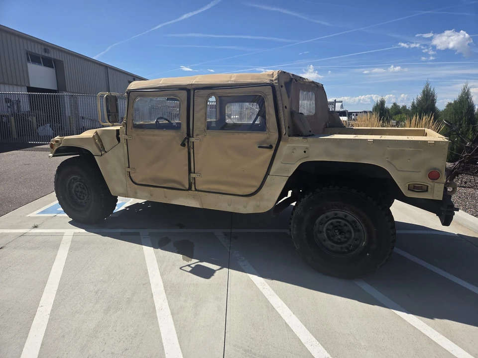 AM General Hummer - Image 26 of 31