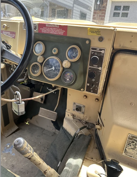 Hummer HMMWV - Image 17 of 31