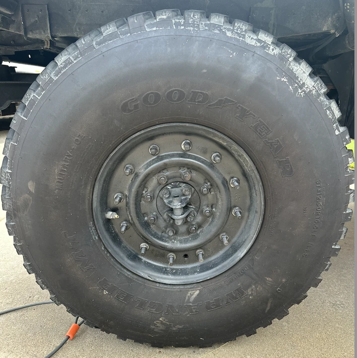 Hummer HMMWV - Image 13 of 31