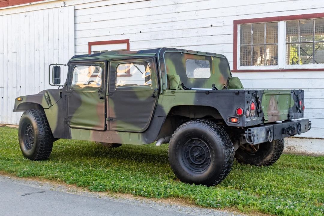Hummer HMMWV - Image 13 of 31
