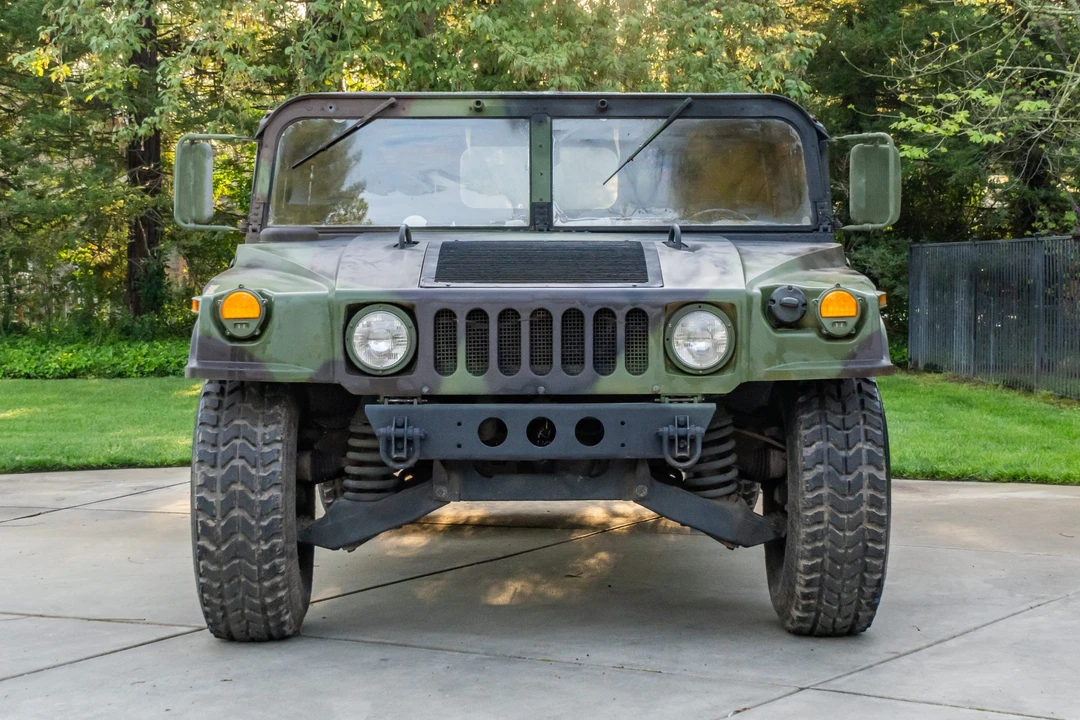 Hummer HMMWV - Image 6 of 31